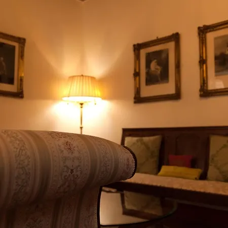 Palazzo Benucci 4* サン・ジミニャーノ